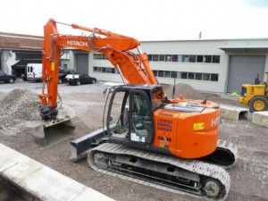 ZX 225 USLC-3 P1050227